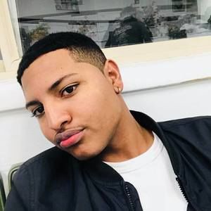 Meet your Posher, Jerome